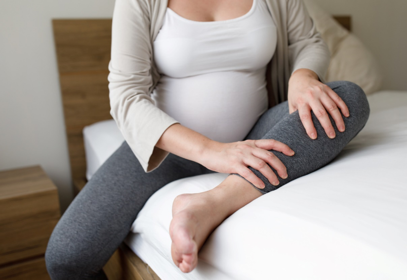 آیا ورم پا در بارداری طبیعی است؟