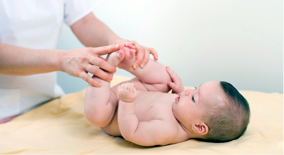 اهمیت معاینات روتین نوزادان در سلامتی آینده