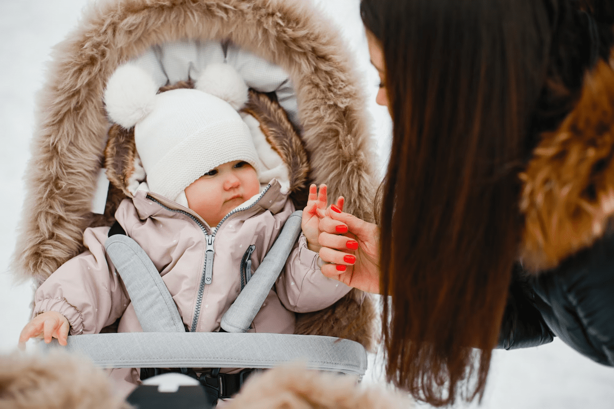 بایدها و نبایدهای مراقبت از نوزاد در زمستان