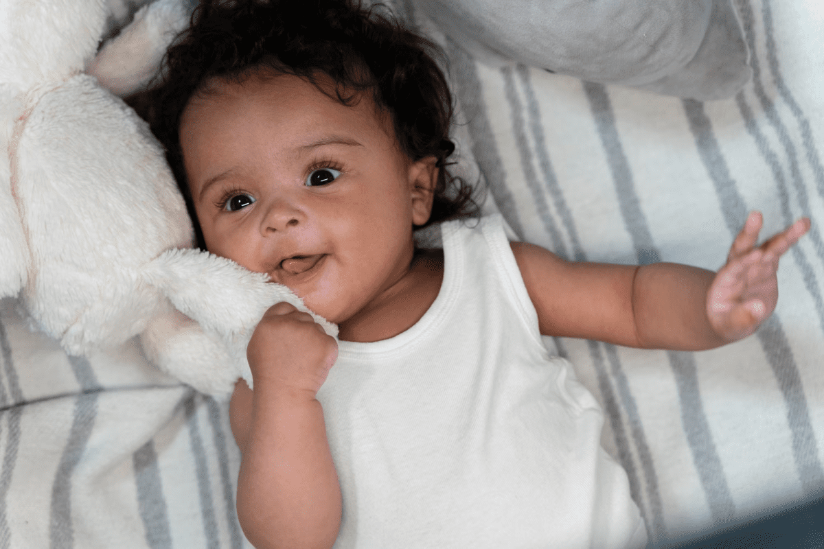 استفاده از روش‌های آرام‌بخش برای بهبود خواب نوزاد